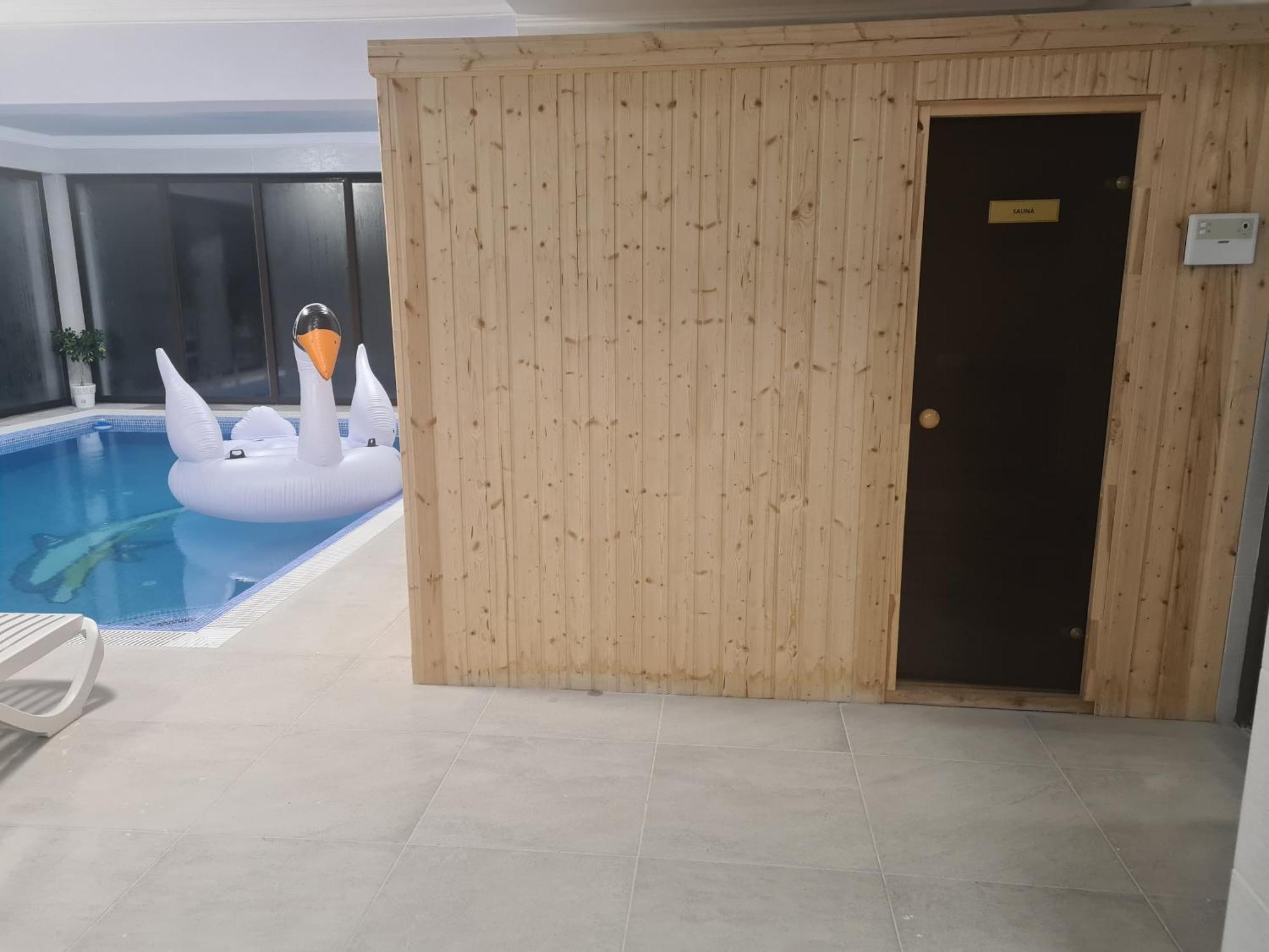Cabanutele Din Lemn Villa Chiscau Bagian luar foto